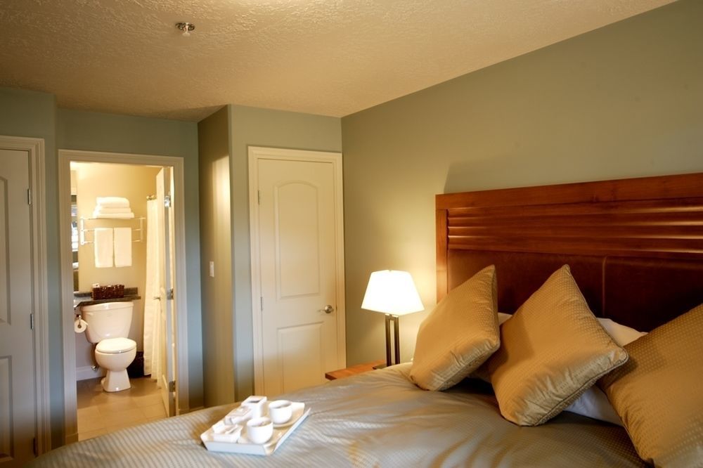 Old House Hotel Courtenay Extérieur photo